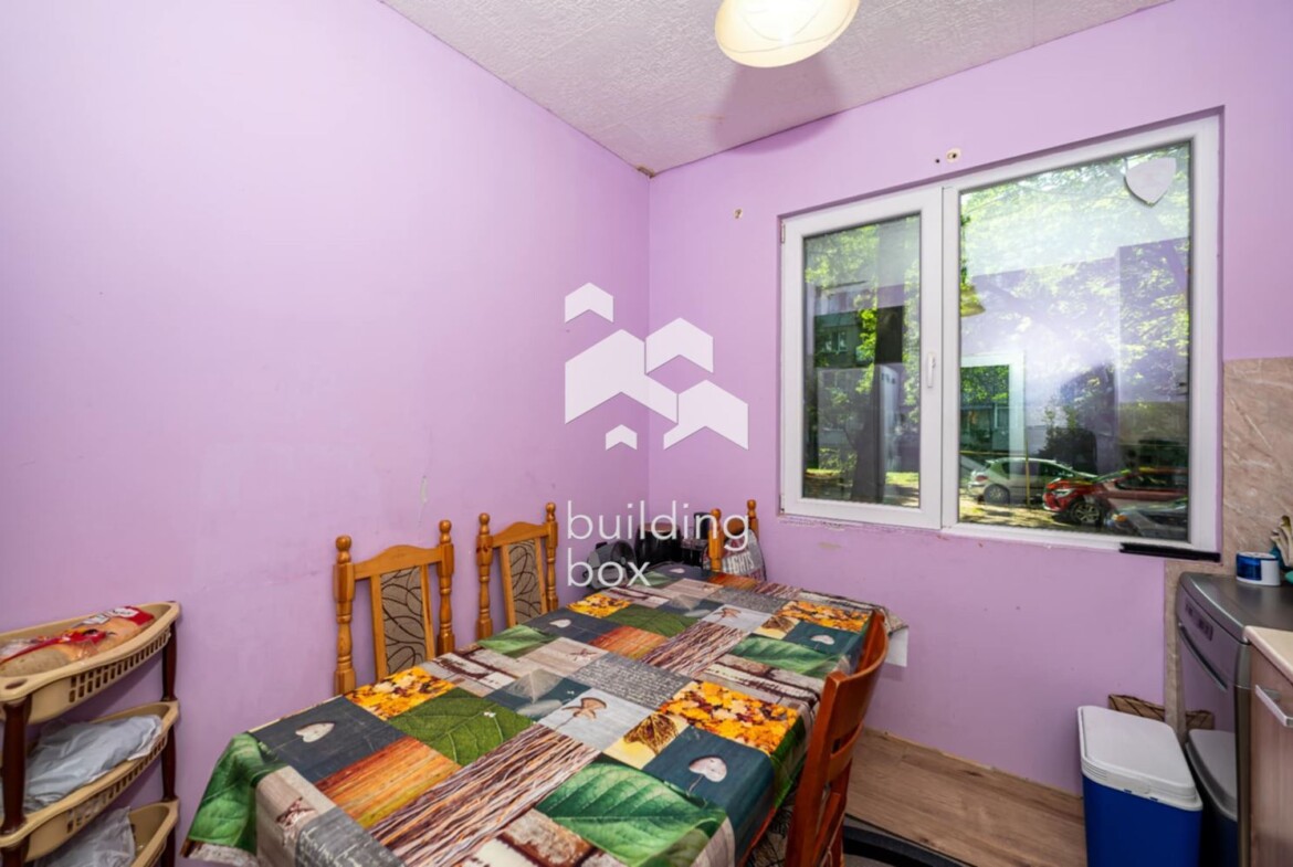 Двустаен апартамент - кв. Кючук Париж - 0