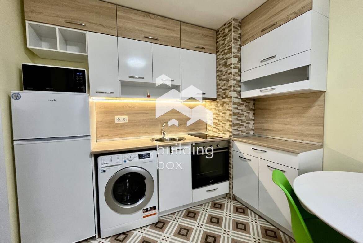 Кокетен двустаен апартамент, Дървеница - 0