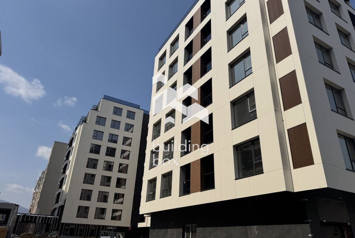 Продава 3-стаен - 0