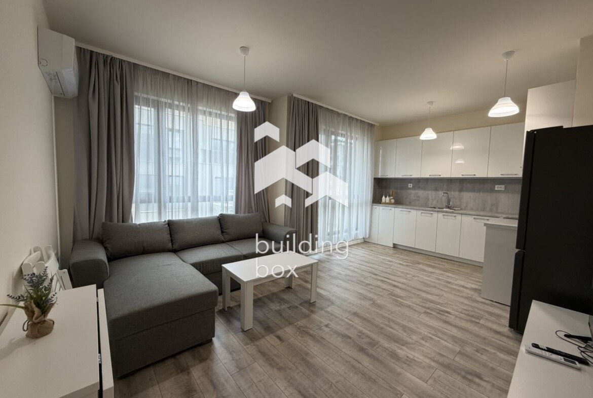 Двустаен апартамент под наем - кв. Смирненски к-с Алгара - 0