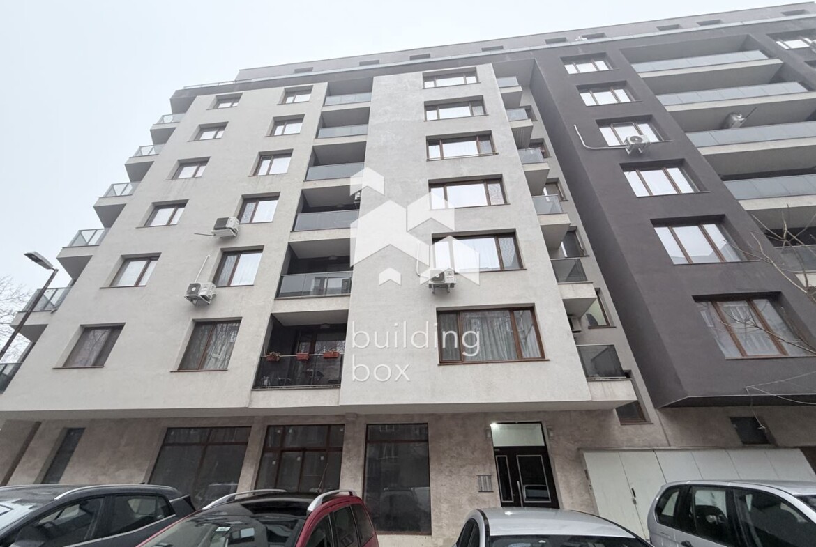 Тристаен апартамент в Люлин 1 - 0