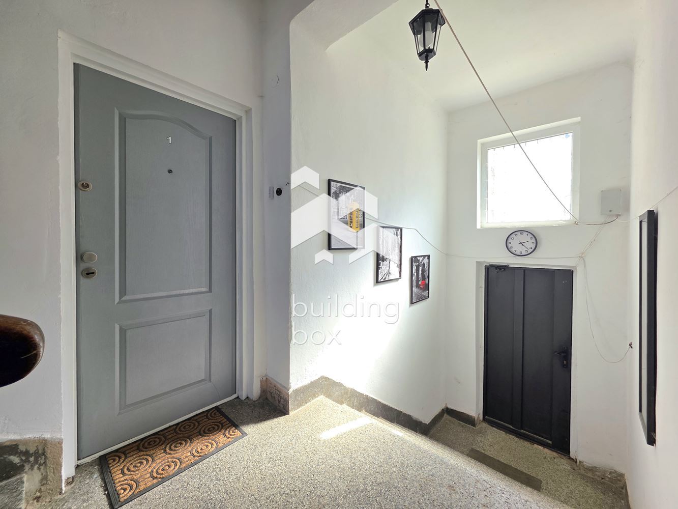 Компактен тристаен апартамент - кв. Овча Купел - 0