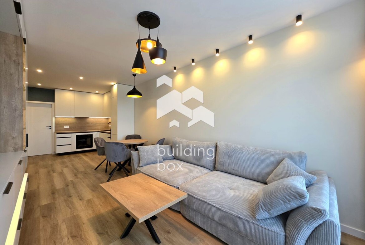 Светъл и просторен апартамент в MONA 3 - 0