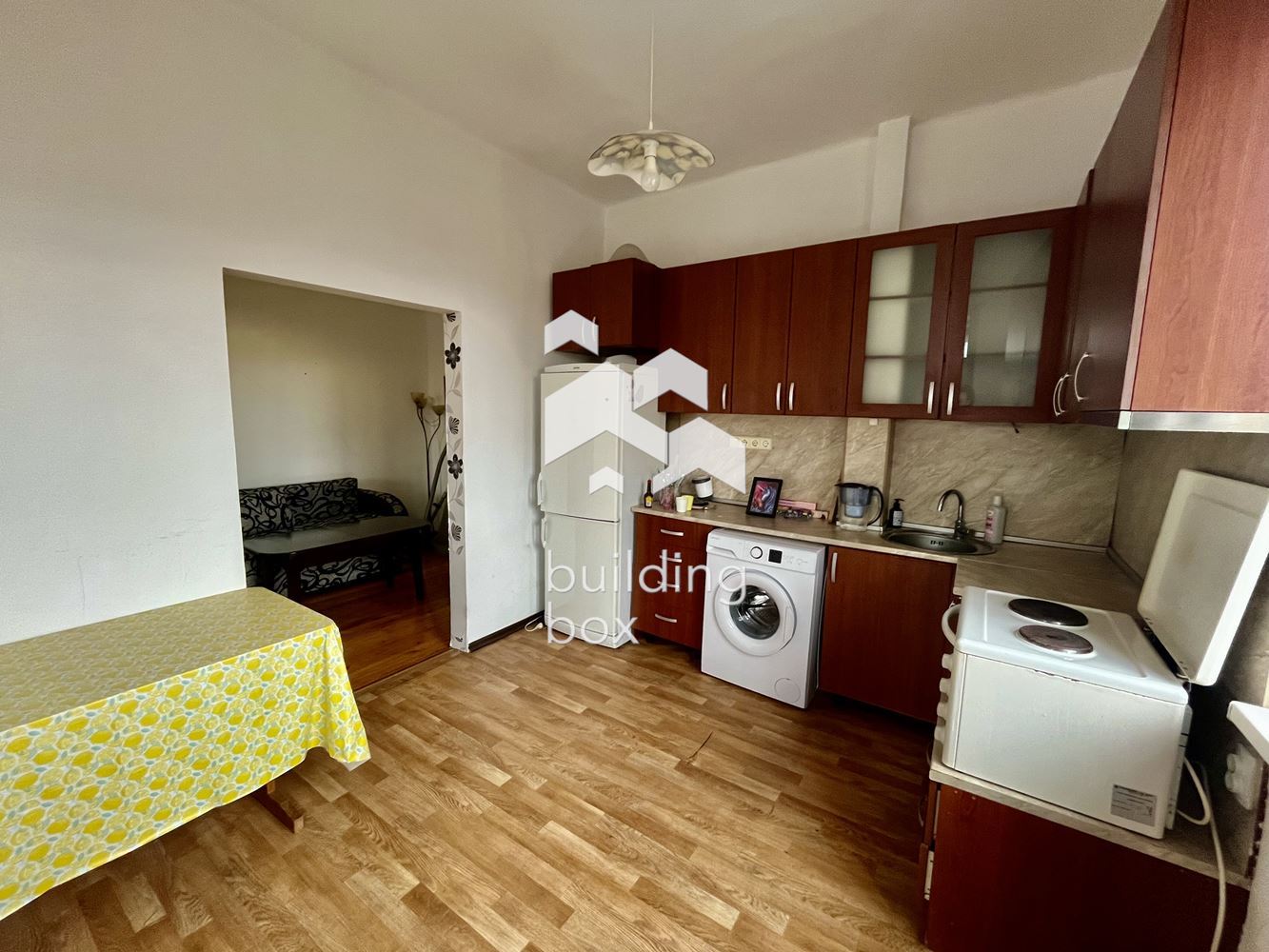 Тристаен, обзаведен апартамент, бул. Тодор Александров - 0