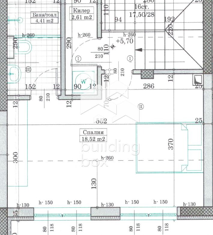 Триетажна къща в м-т Траката - 0