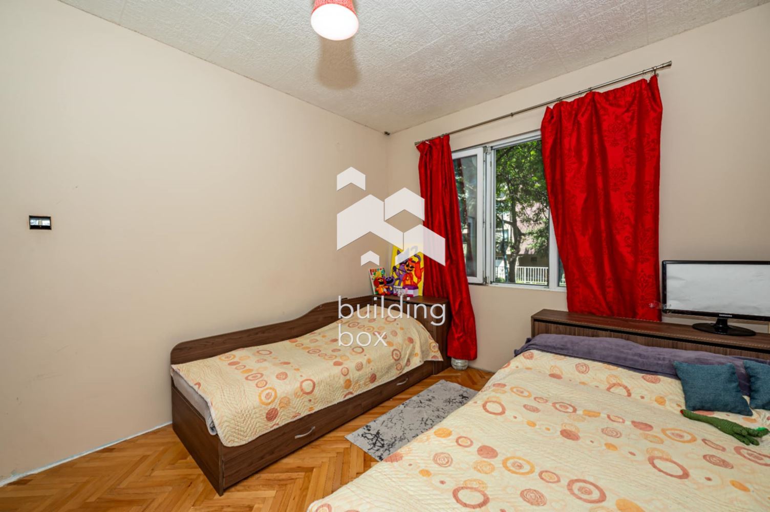 Двустаен апартамент - кв. Кючук Париж - 0