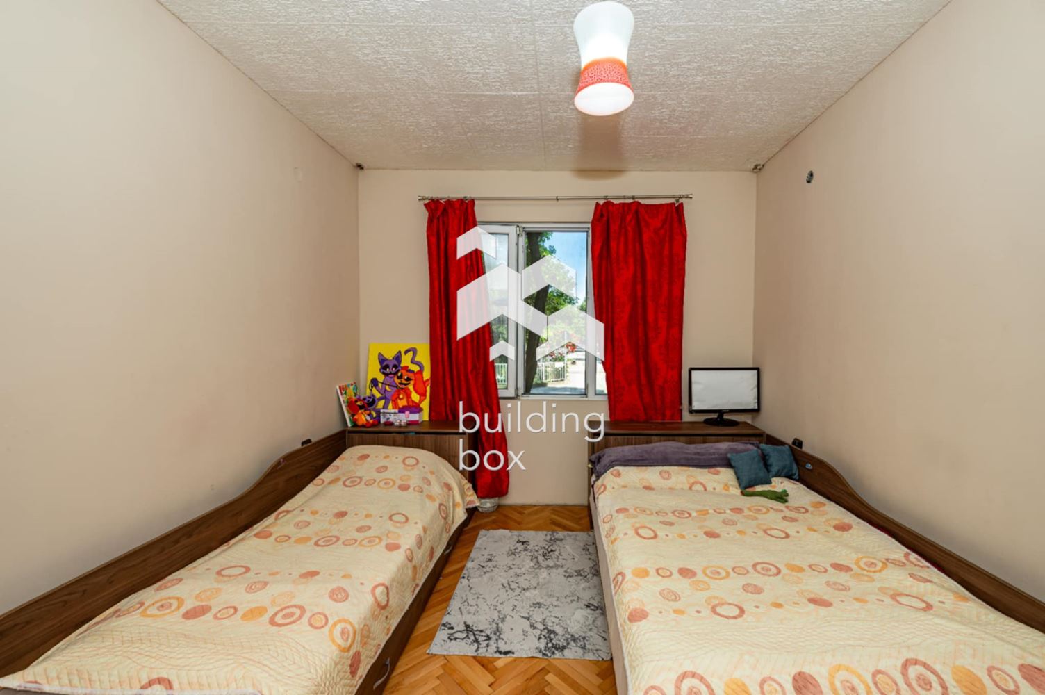 Двустаен апартамент - кв. Кючук Париж - 0