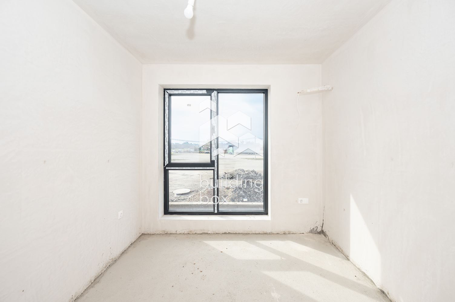 Редова къща с. Маноле - 0