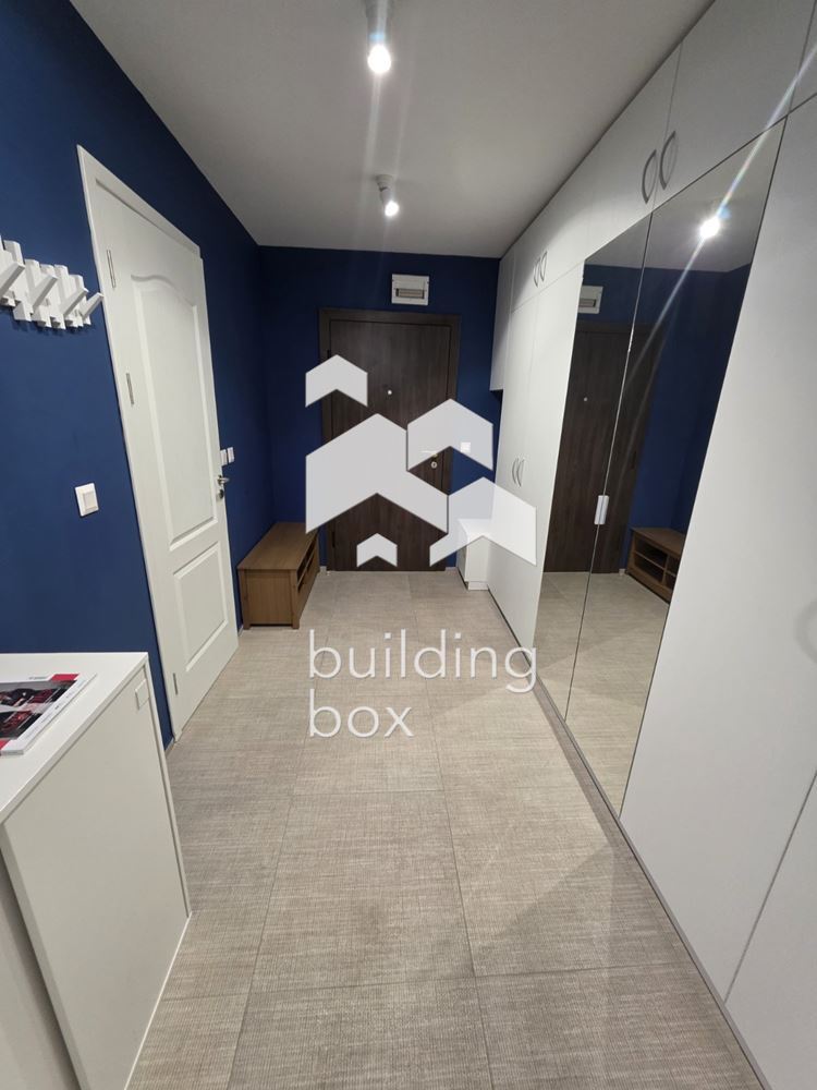 Продава тристаен апартамент в кв. Манастирски ливади - 0