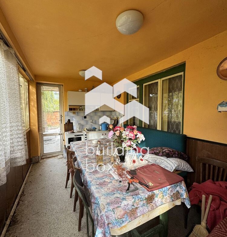 Етаж от къща в Банкя - 0