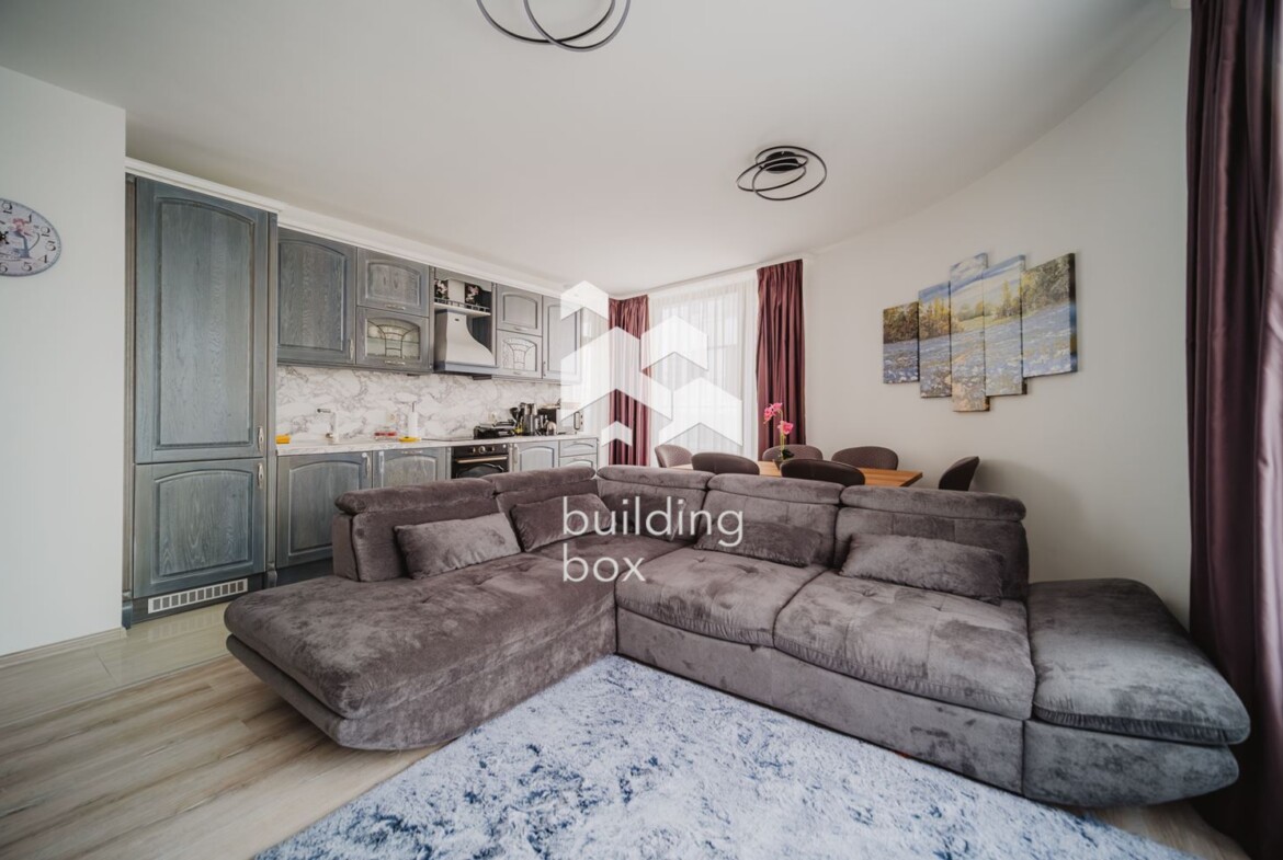 Тристаен обзаведен СИТИ ПАРК ЮГ - 0