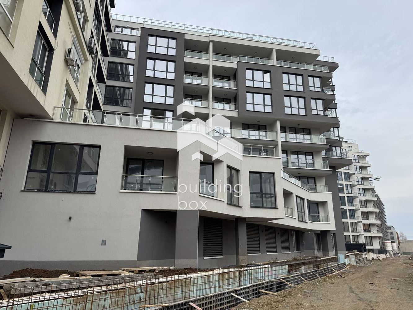 Четиристаен апартамент в кв. Полигона - 0