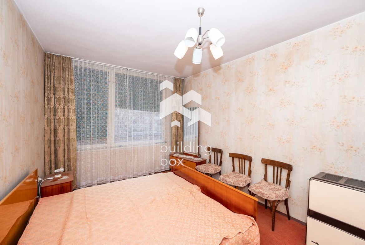 Многостаен апартамент монилит в кв. Южен 98кв.м. - 0