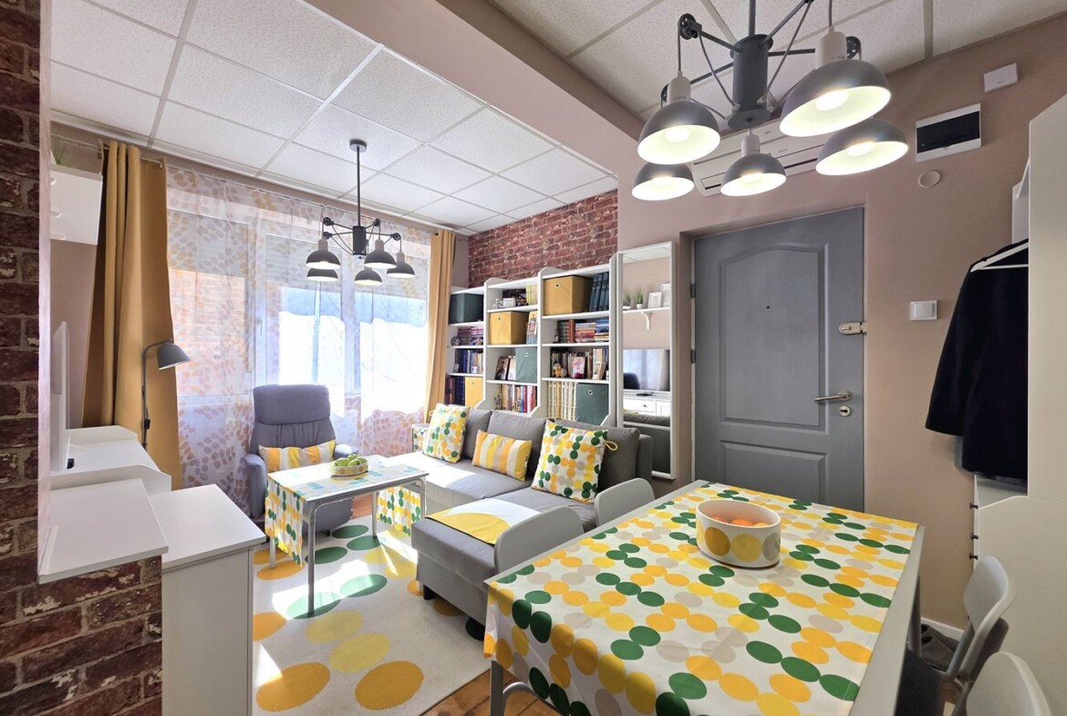 Компактен тристаен апартамент - кв. Овча Купел - 0