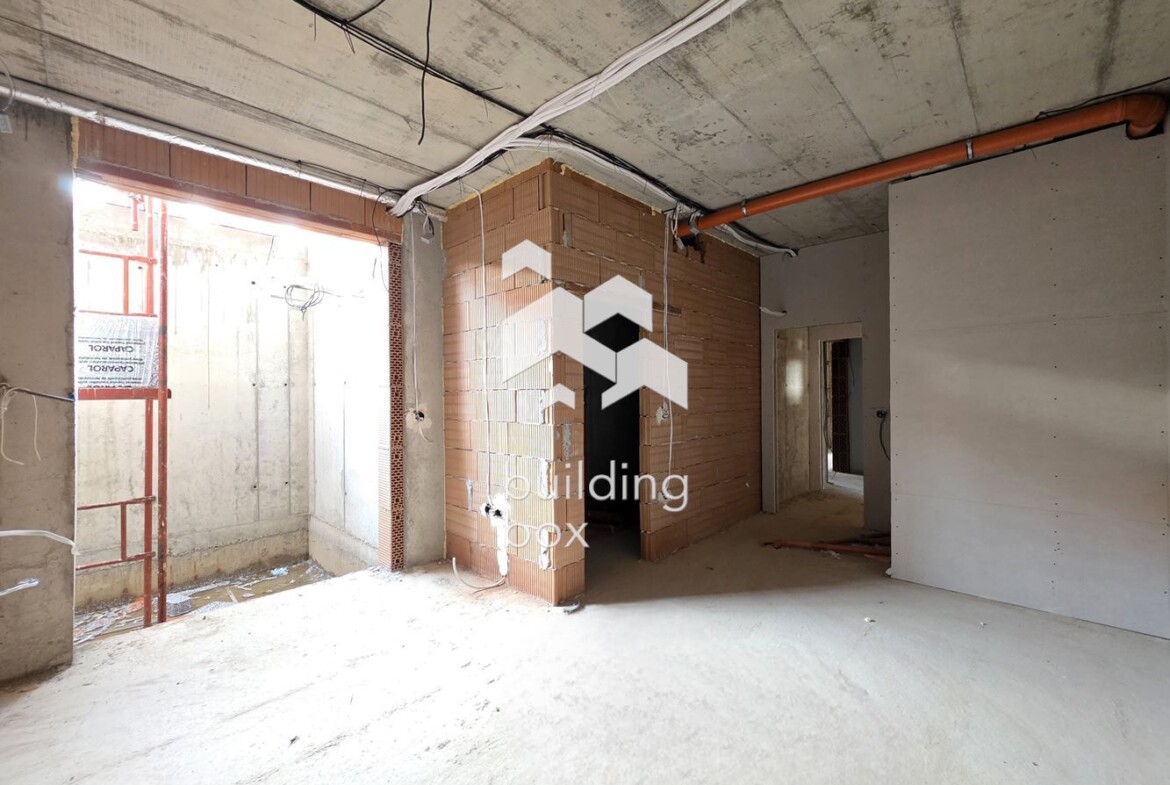 Луксозен мезонет - местност "Камбаните" - 0