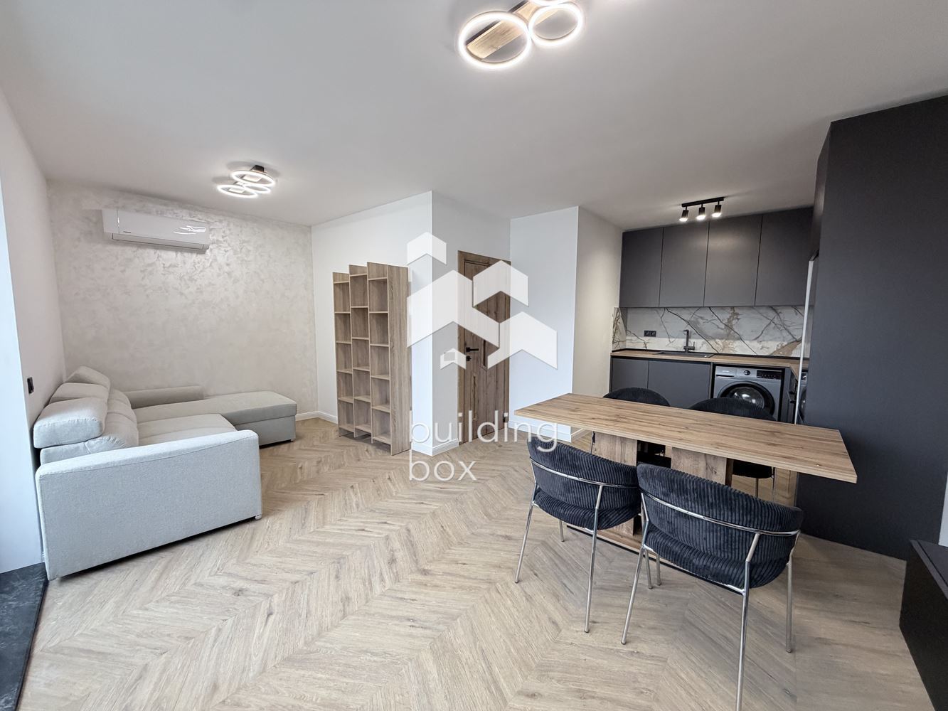 Двустаен апартамент под наем - кв. Кършияка - 0