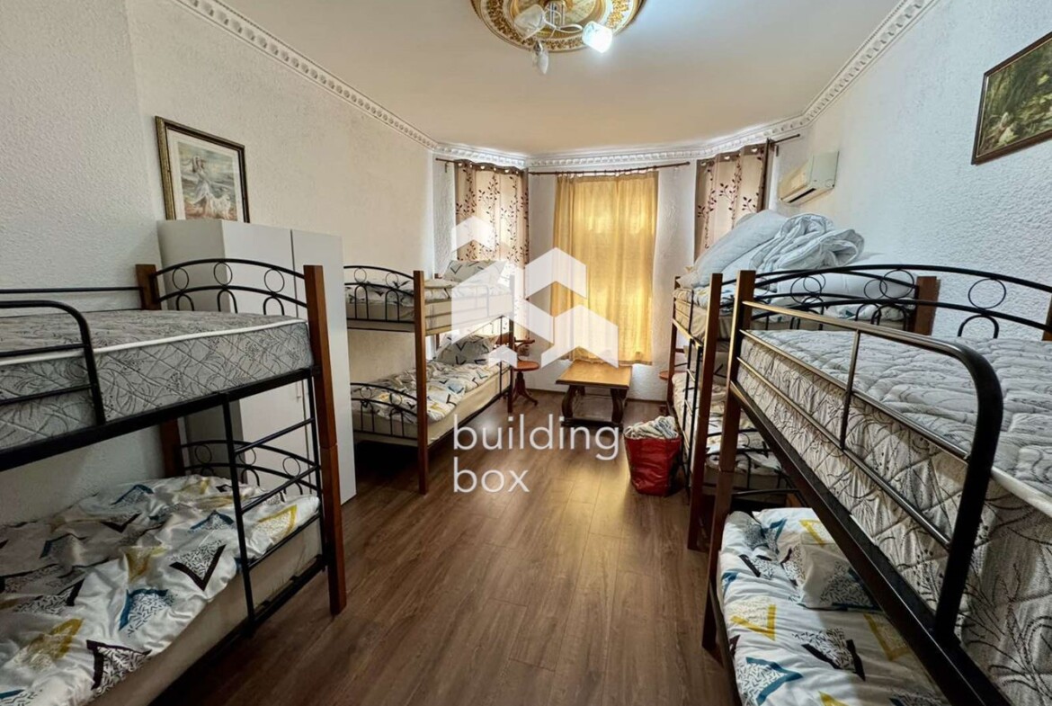 Легла под наем в ТОП център - 0