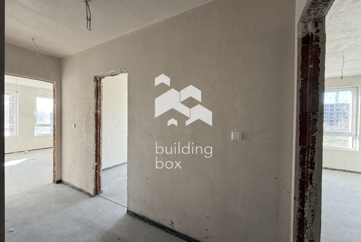 Тристаен апартамент пред АКТ16 - кв. Остромила - 0