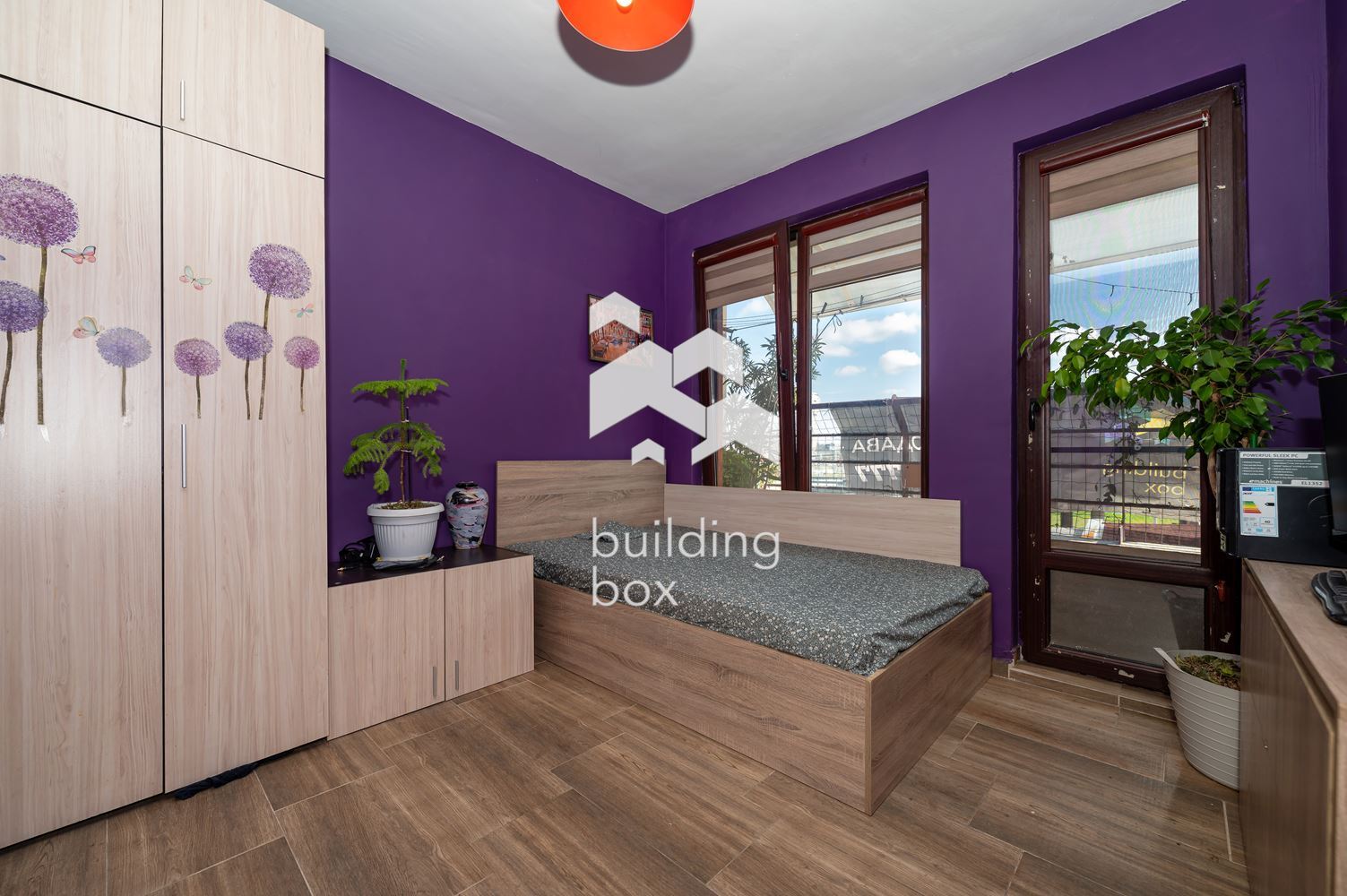 Двустаен обзаведен апартамент до Сточна гара - 0