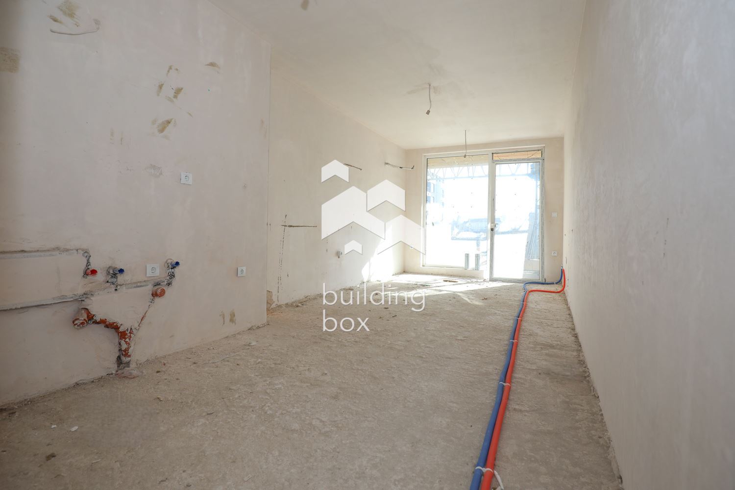 АКТ 16 до средата на годината! Топла връзка към метрото! Затворен комплекс! - 0