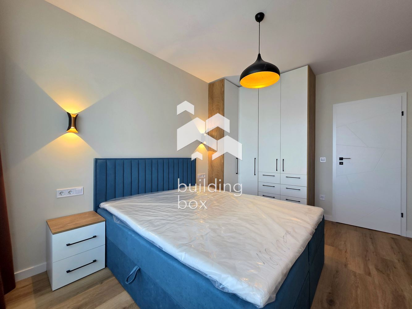 Светъл и просторен апартамент в MONA 3 - 0