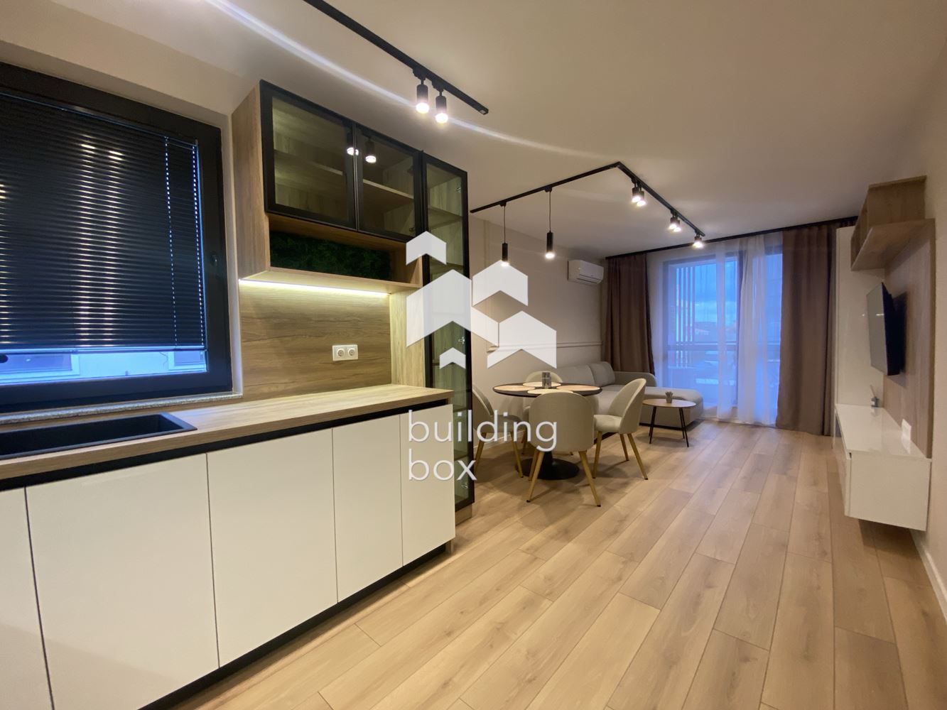 Двустаен апартамент в кв. Остромила - 0