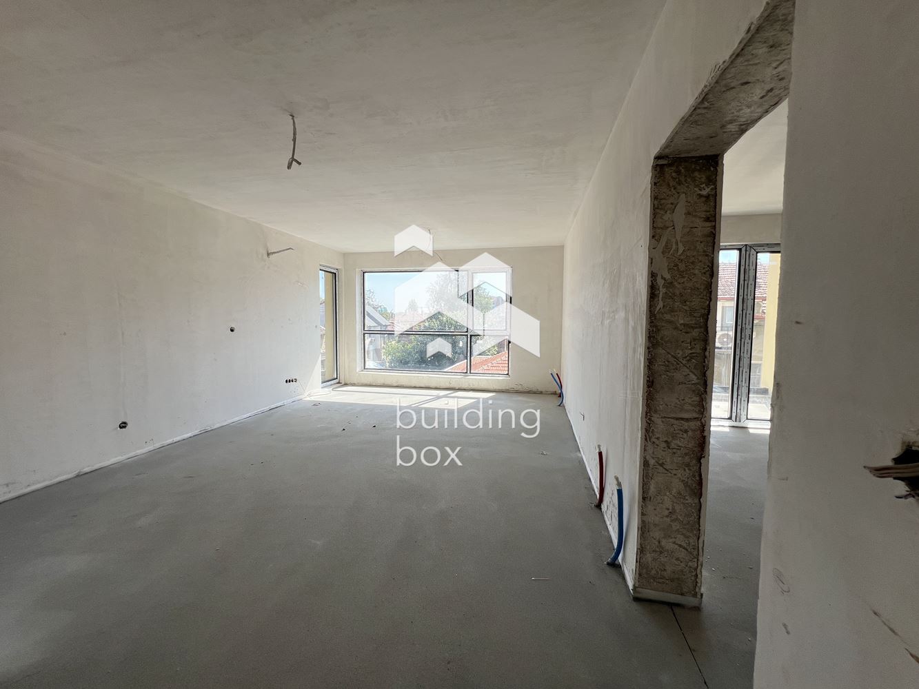 Тристаен апартамент в нова модерна сграда – Централна София