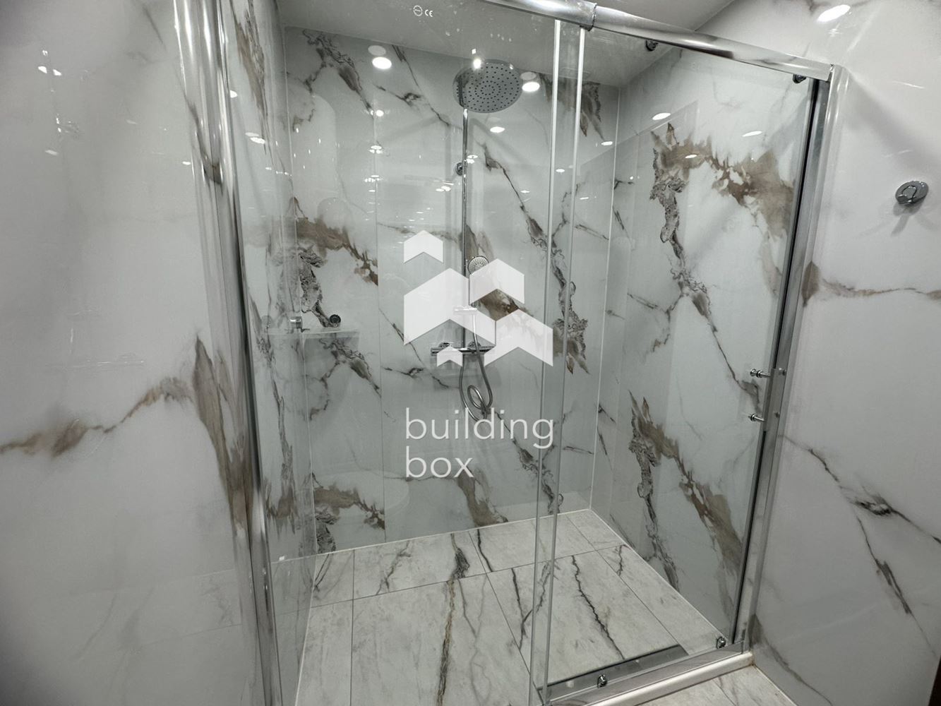 Тристаен апартамент до Второ РПУ - 0