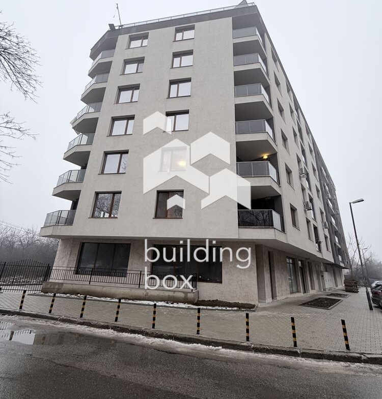 Тристаен апартамент в Люлин 1 - 0