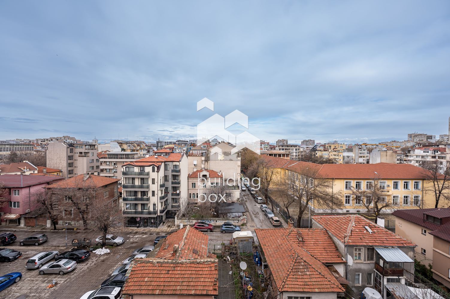 Тристаен апартамент срещу казино Риц - гр. Пловдив - 0