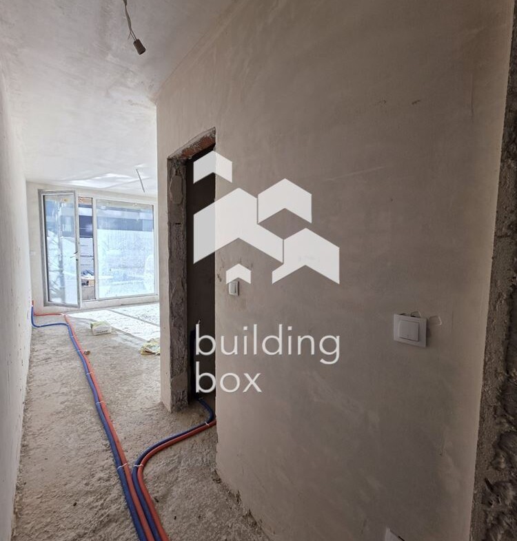 Тристаен апартамент в комплекс "Капитол Резиденс" - 0