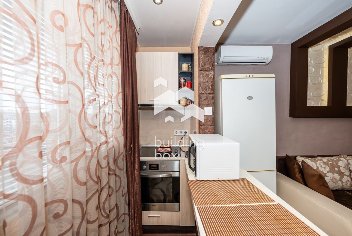 Двустаен преустроен в тристаен - 0