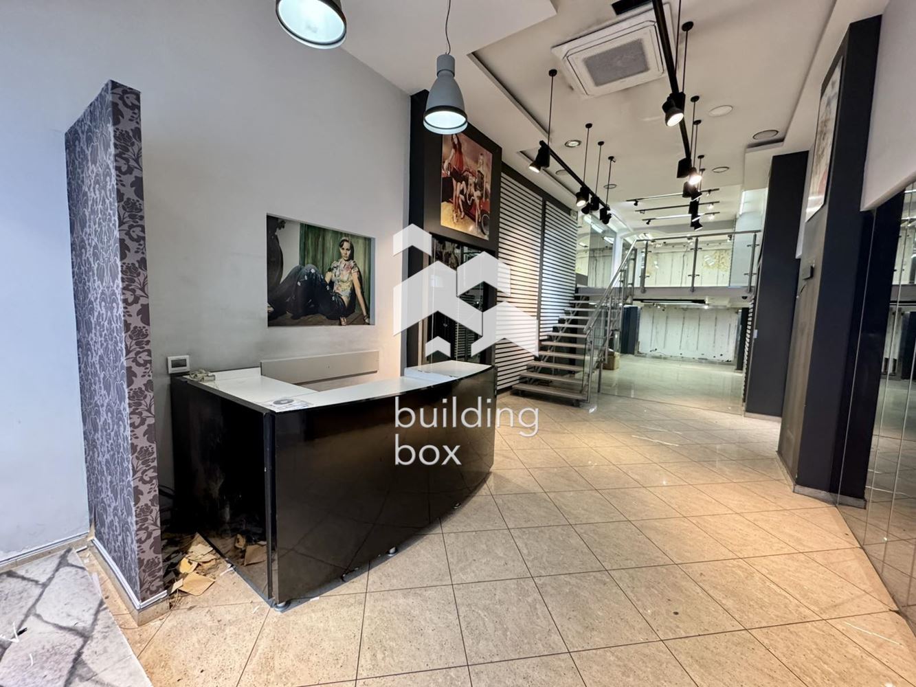 Магазин на Граф Игнатиев