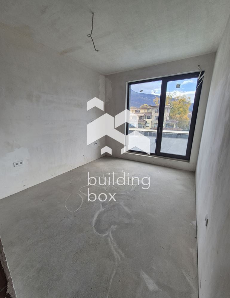 Четиристаен имот в комплекс "HILL SIDE" - 0