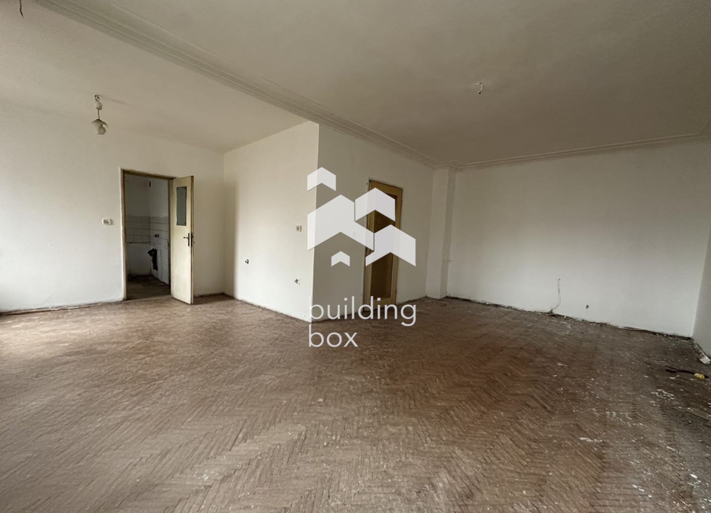 Просторен тристаен апартамент - кв. Гоце Делчев - 0