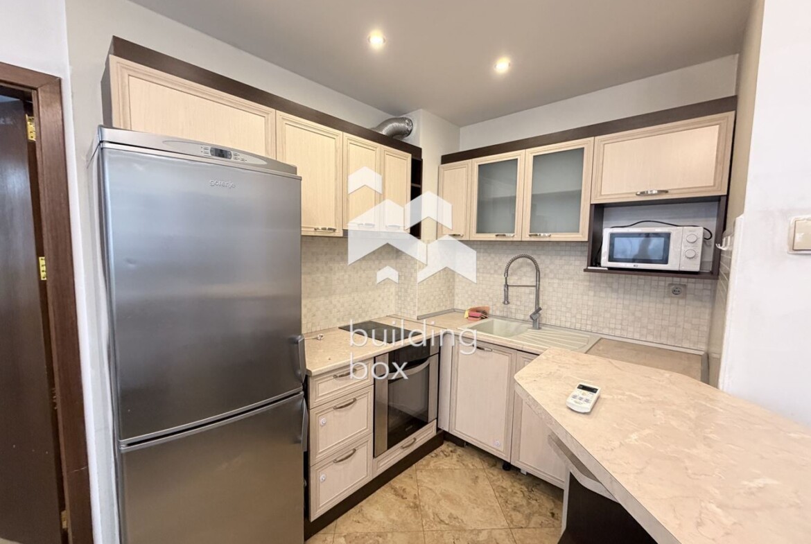 Тристаен апартамент под наем - кв. Каменица 2 - 0