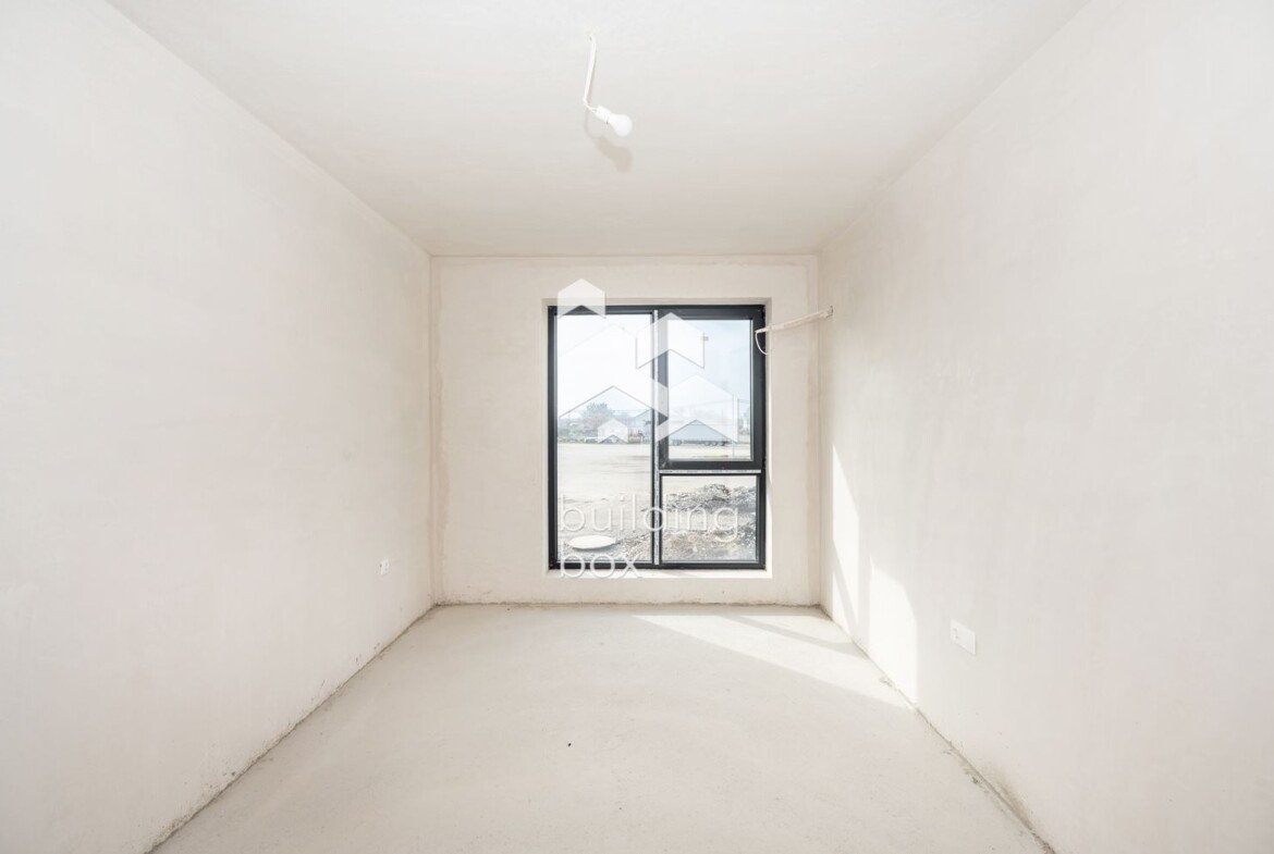 Редова къща с. Маноле - 0