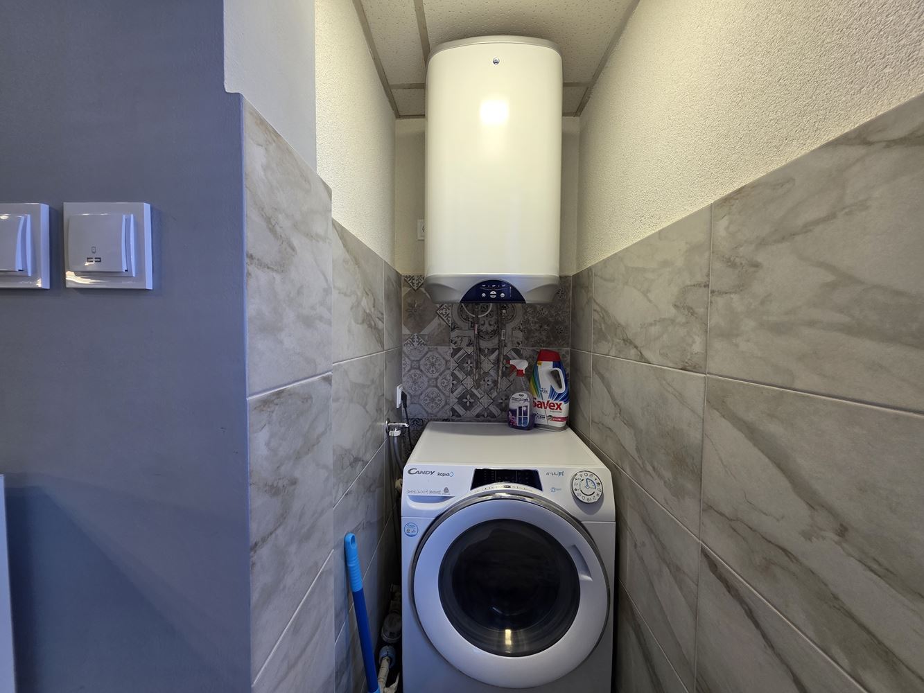 Компактен тристаен апартамент - кв. Овча Купел - 0