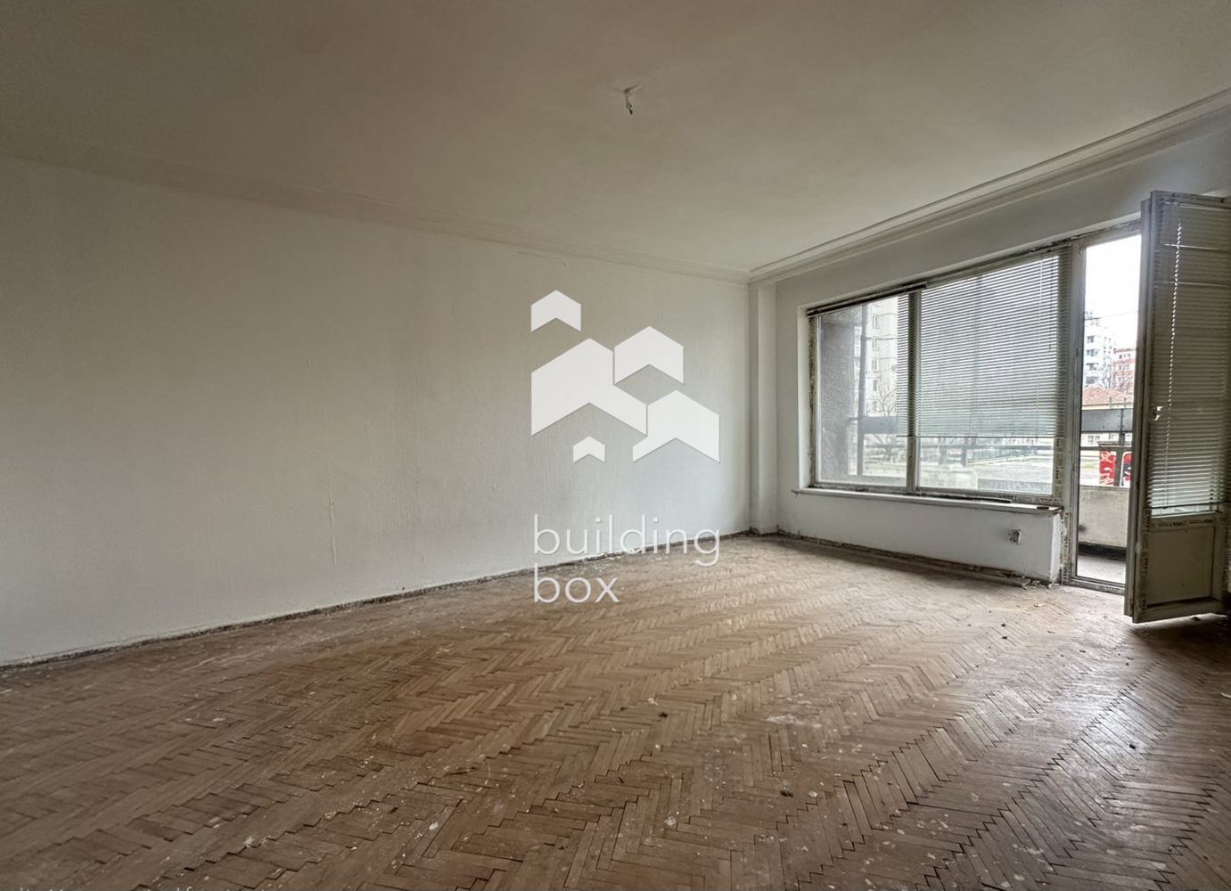 Просторен тристаен апартамент – кв. Гоце Делчев