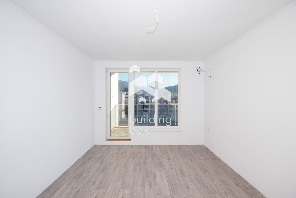 Тристаен апартамент до ключ в Асеновград - 0