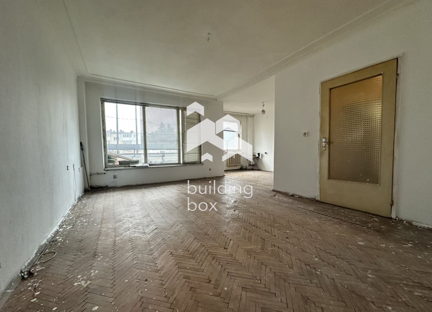 Просторен тристаен апартамент - кв. Гоце Делчев - 0