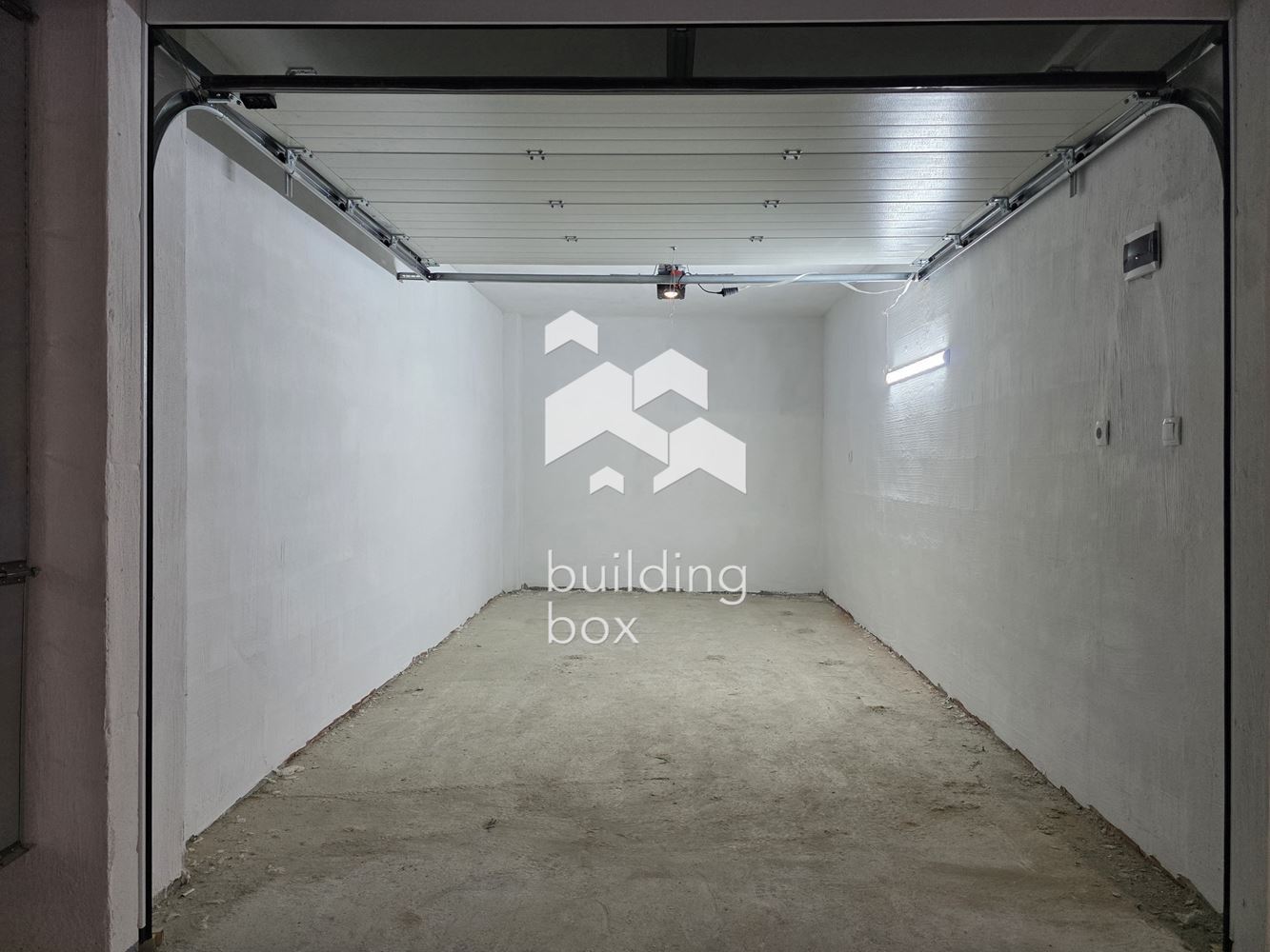 Тристаен апартамент - кв. Оборище - 0