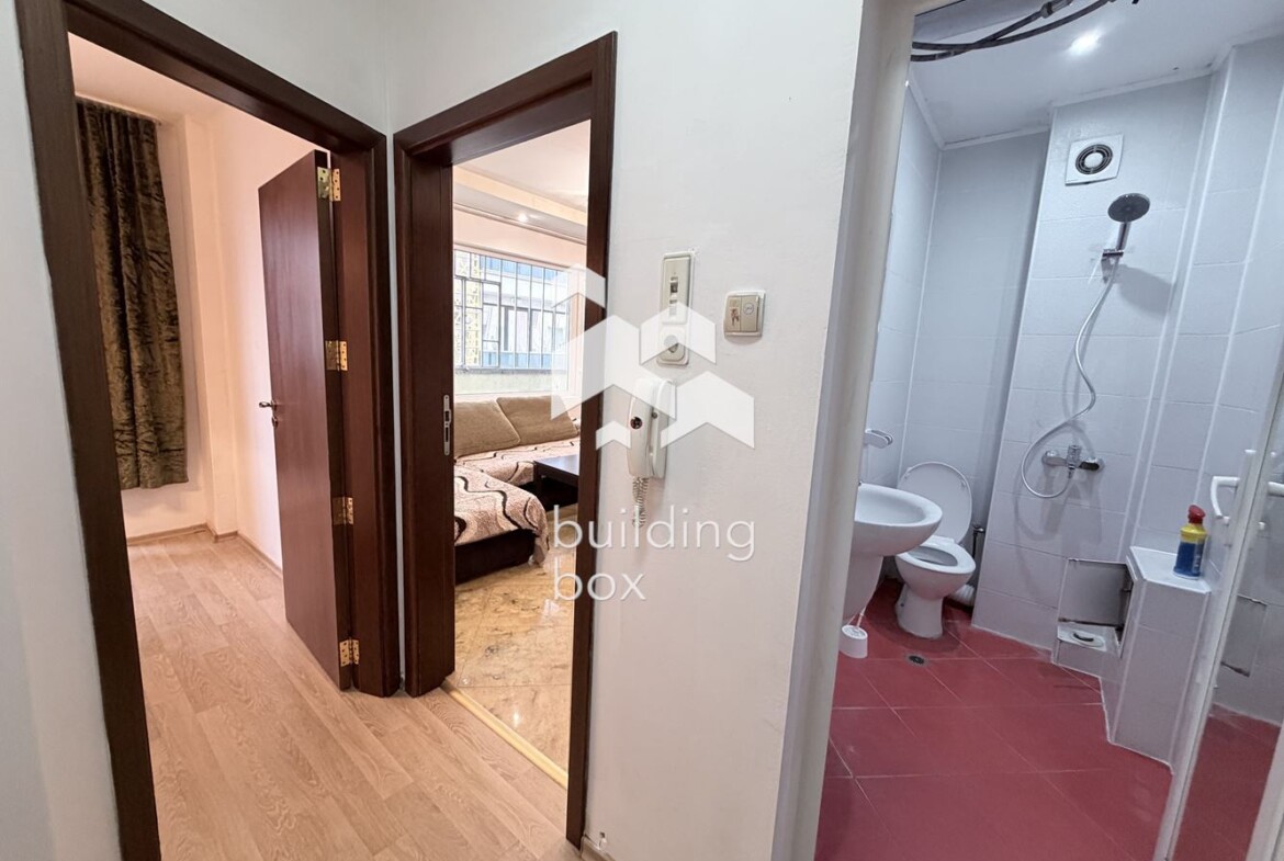 Тристаен апартамент под наем - кв. Каменица 2 - 0