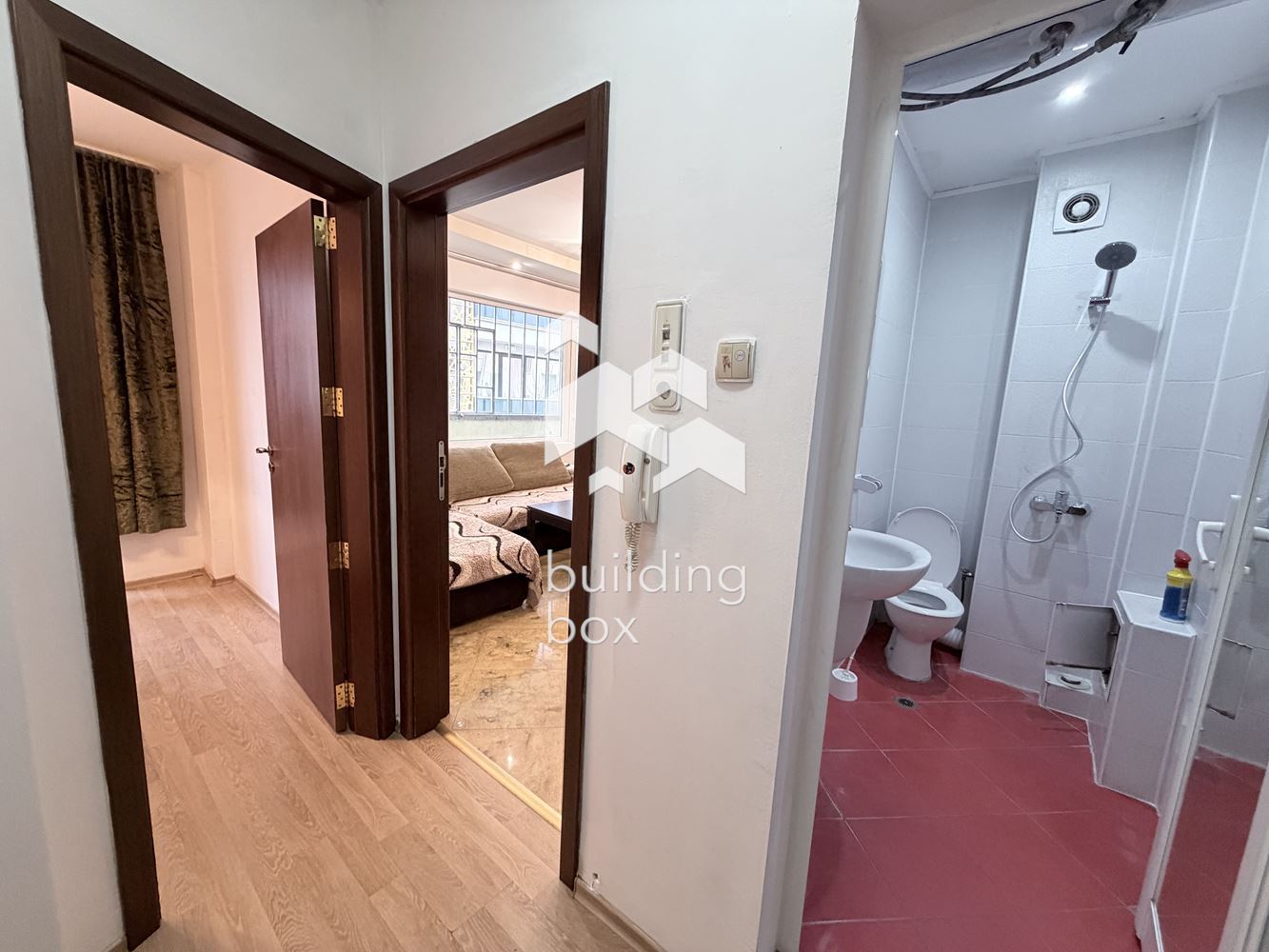 Тристаен апартамент под наем - кв. Каменица 2 - 0