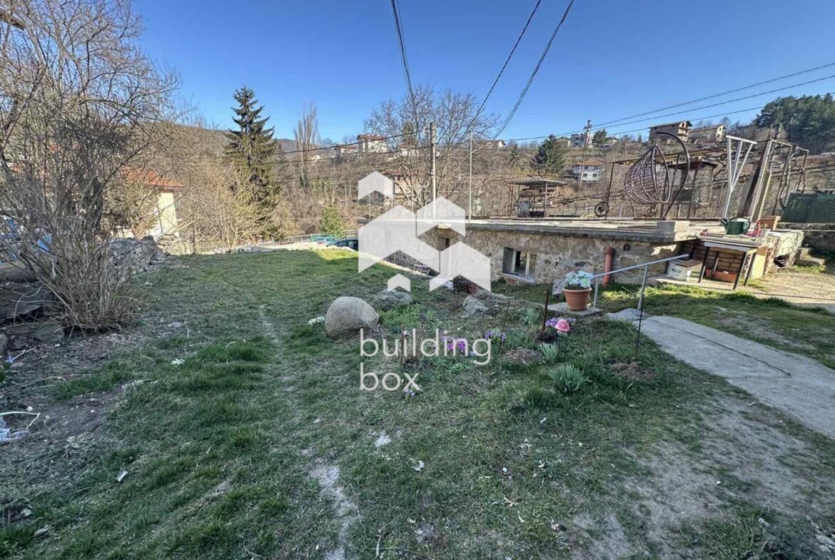 Къща под наем в с. Панчарево - 0