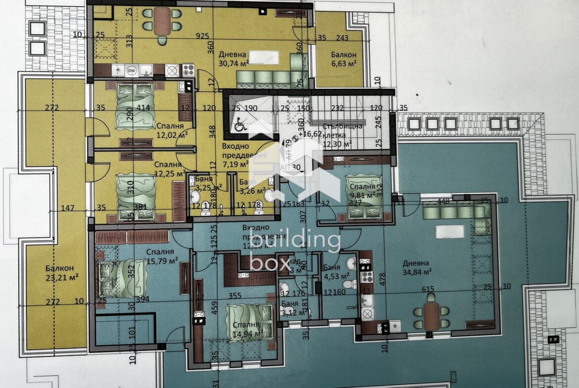 Продава Четиристаен апартамент - 0