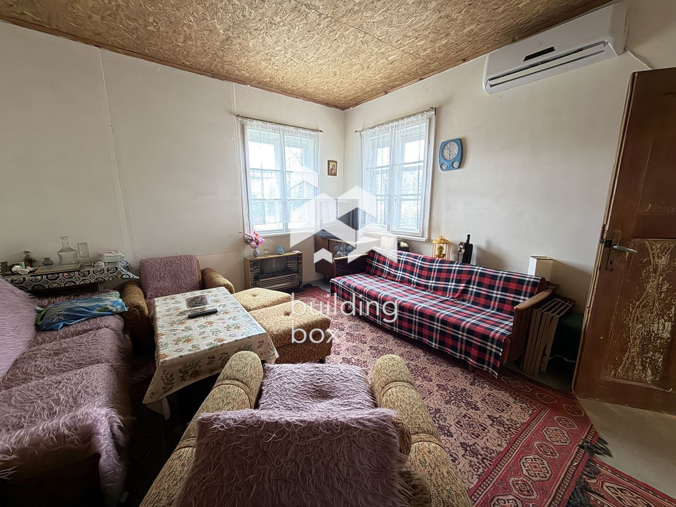 Къща - с. Долни Раковец - 0