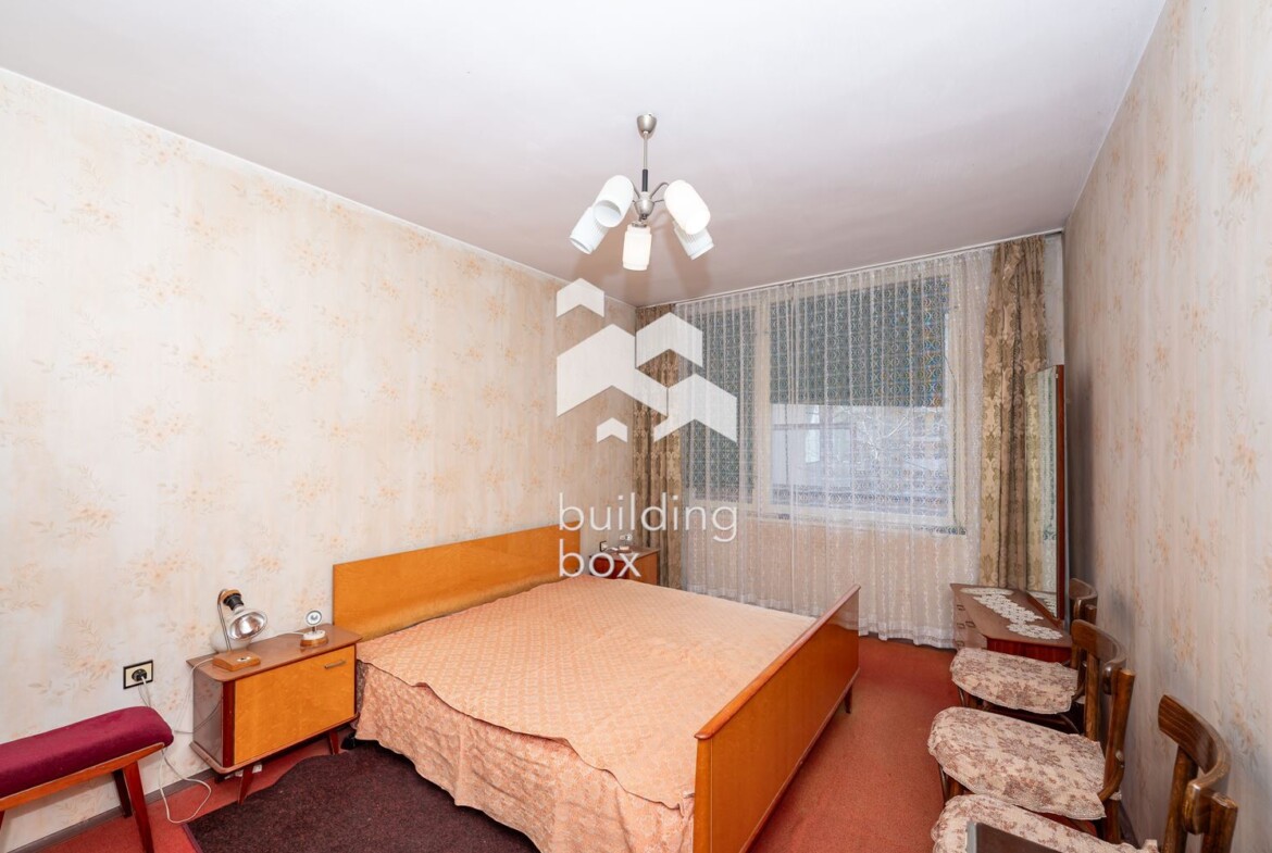 Многостаен апартамент монилит в кв. Южен 98кв.м. - 0