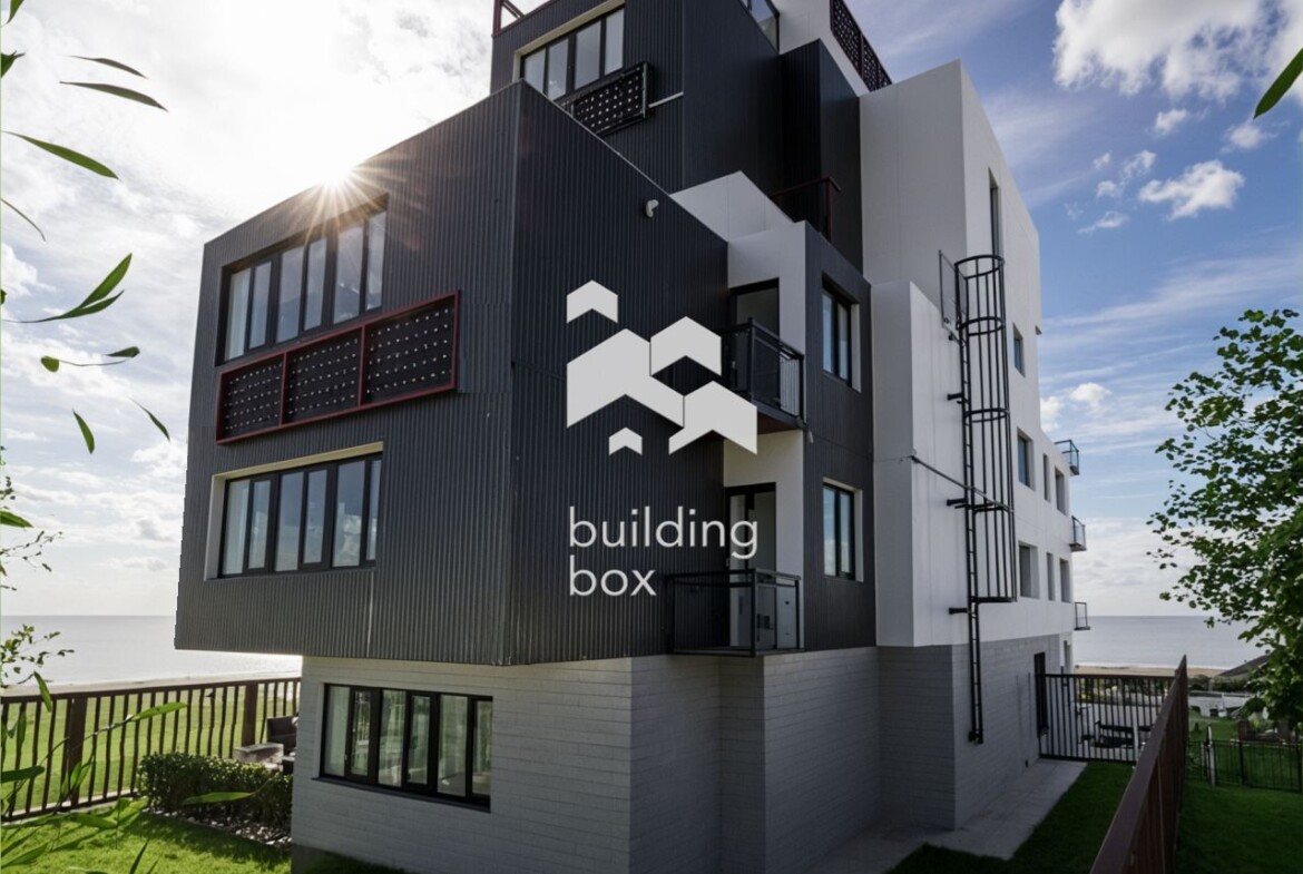 Тристаен апартамент - ж.к. Сухата река - 0