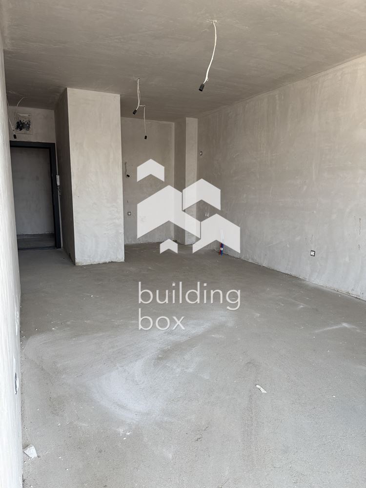 Двустаен апартамент ж.к.Младост 4